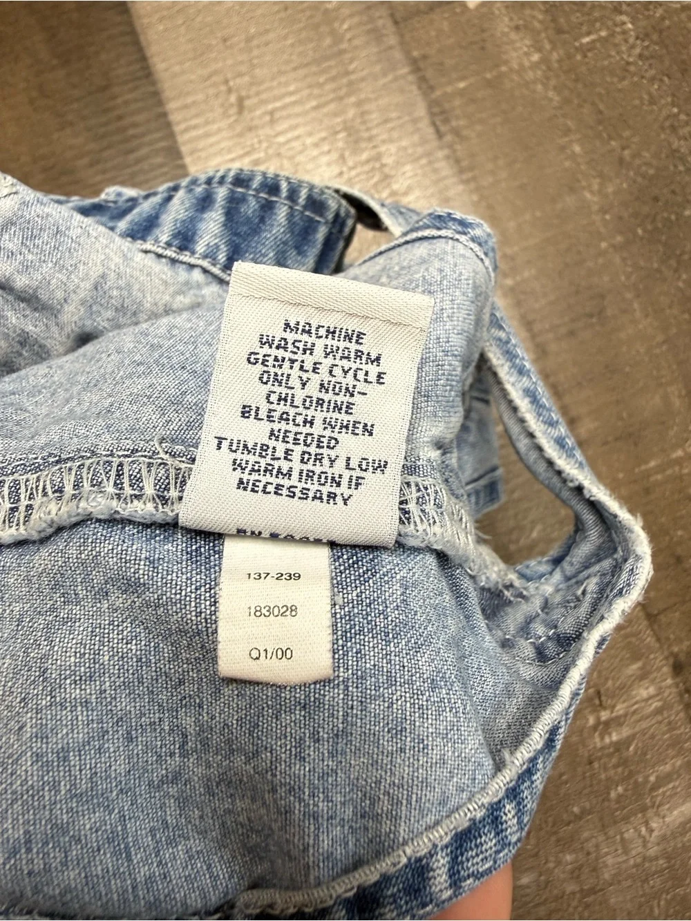 Vintage Baby Gap Classic Denim Short Overalls for Kids - Light Blue 12-18 months